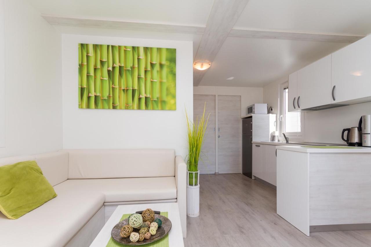 Bamboo Floating House Portoroz Lejlighed Eksteriør billede