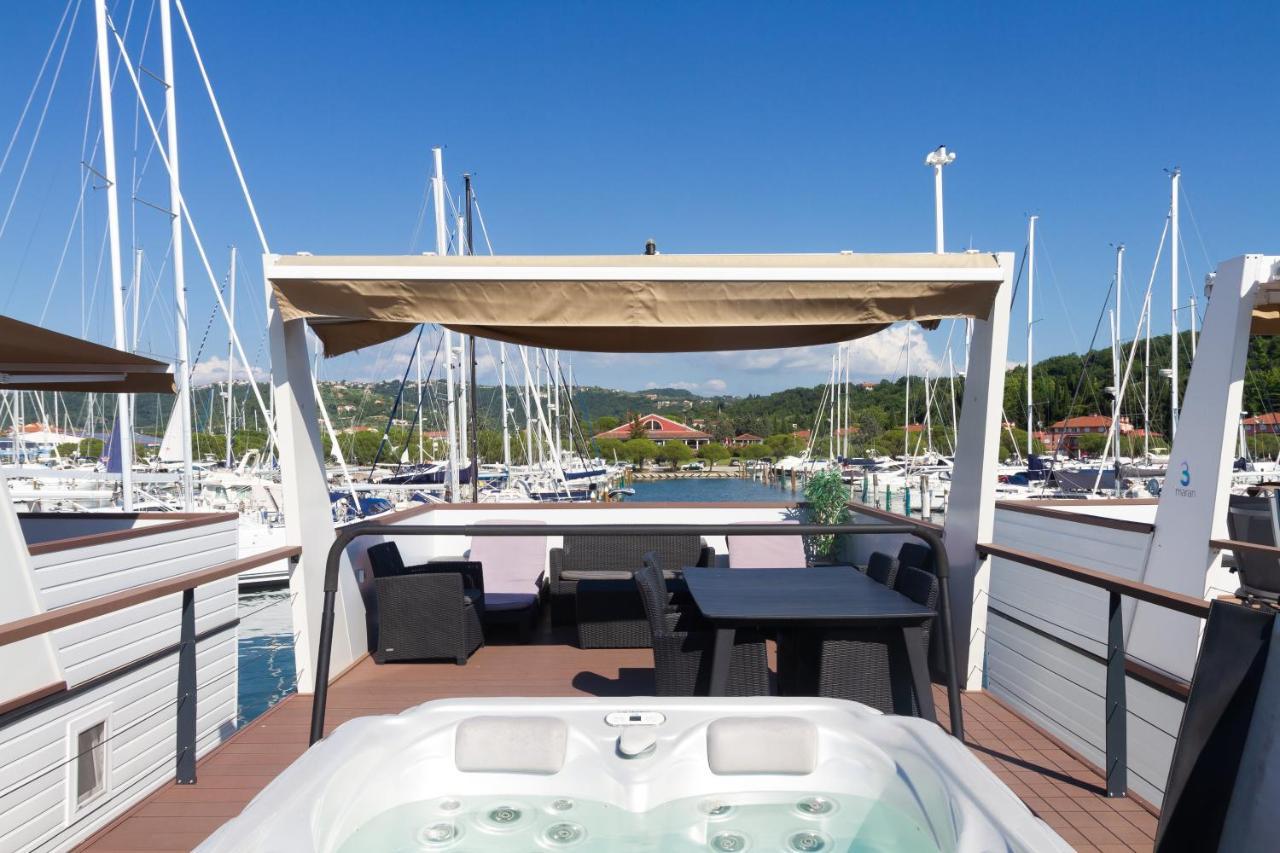 Bamboo Floating House Portoroz Lejlighed Eksteriør billede
